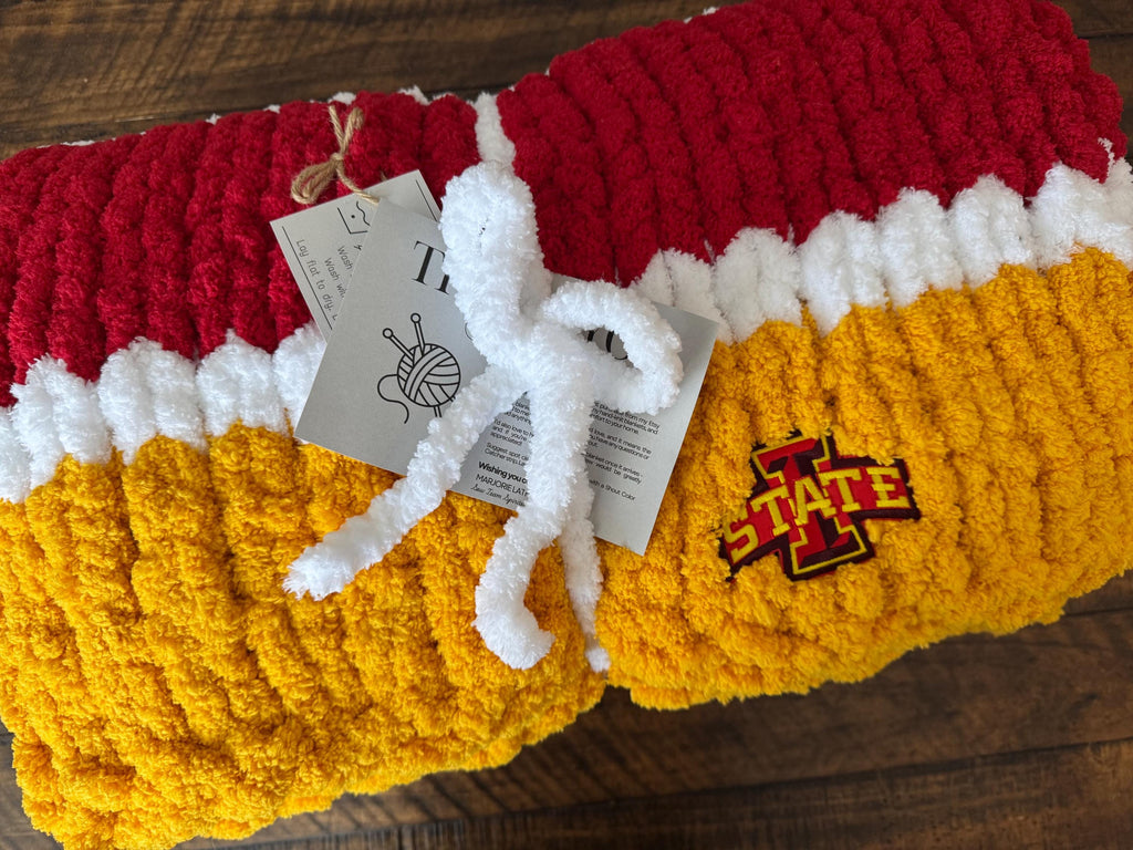 Hand Knit Chunky Throw with Hurdle Stitch